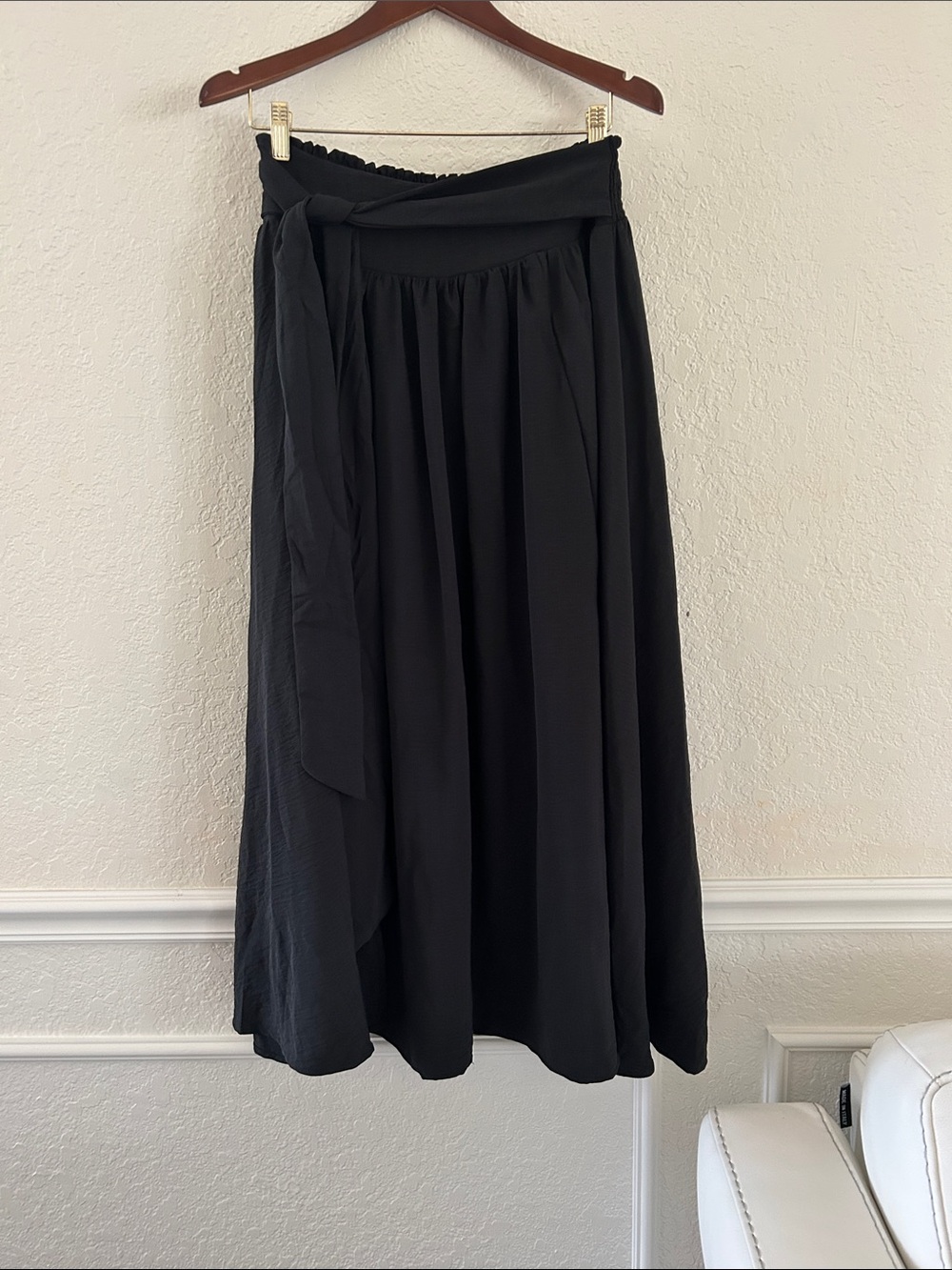 HYFVE Black Tie-Waist Maxi Skirt